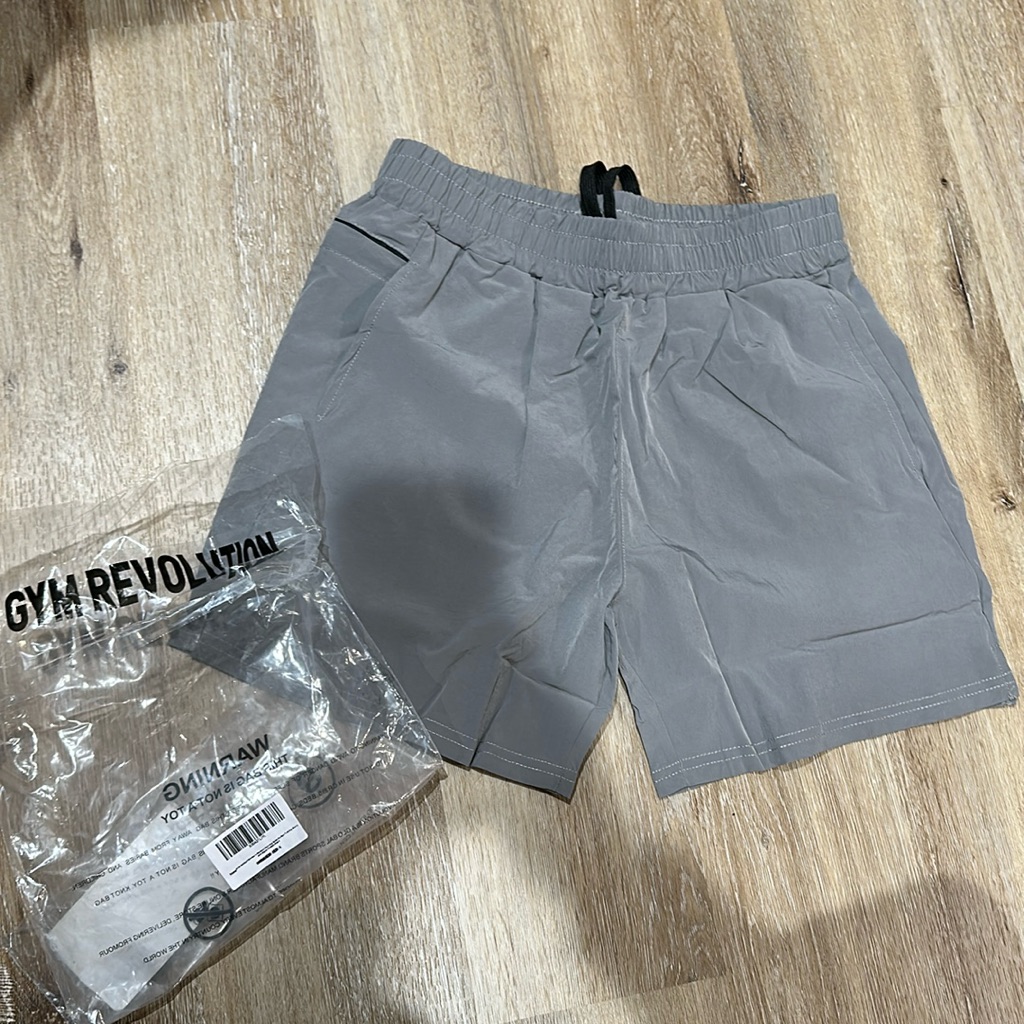 Nwt Mens Small Gym Revolution Quick Dry Gray Gym Shorts